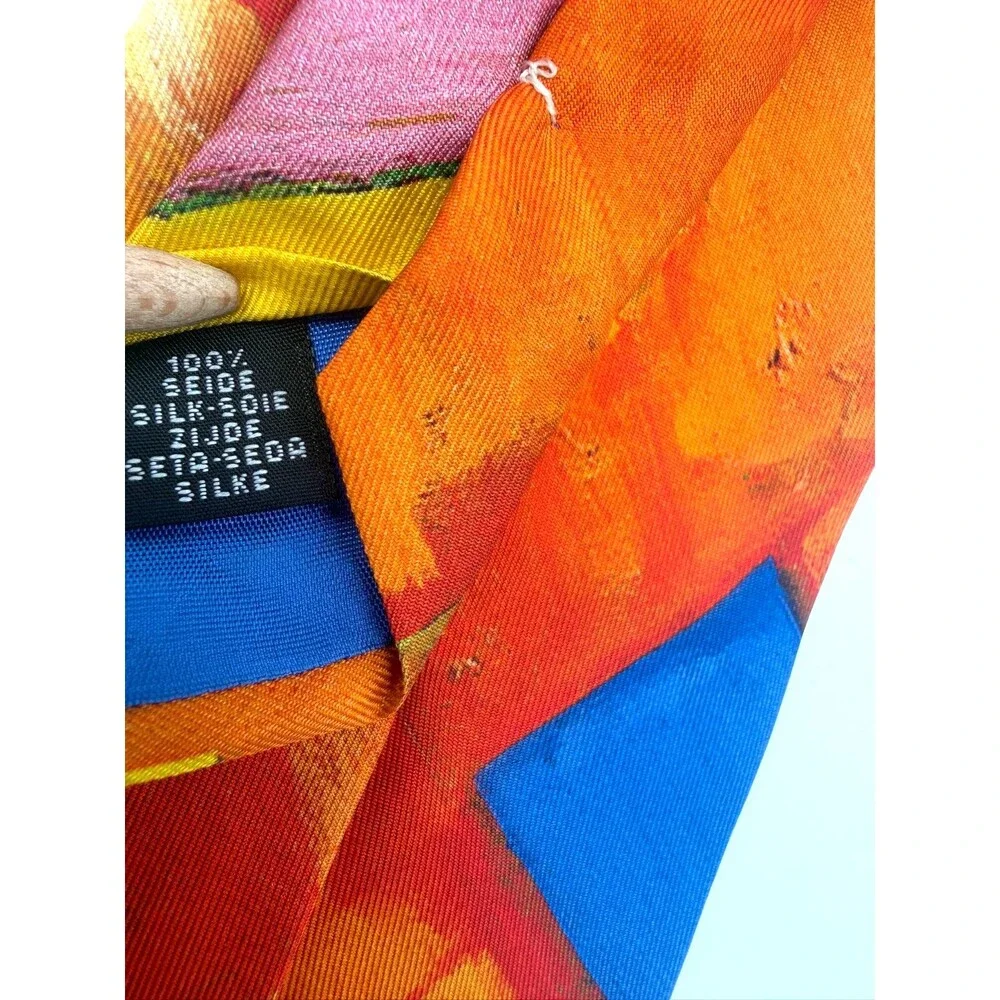 Art Institute of Chicago Abstract Silk Tie Made in Italy Vibrant Multi-Color - Picture 5 of 7